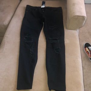 Men’s Black Jeans